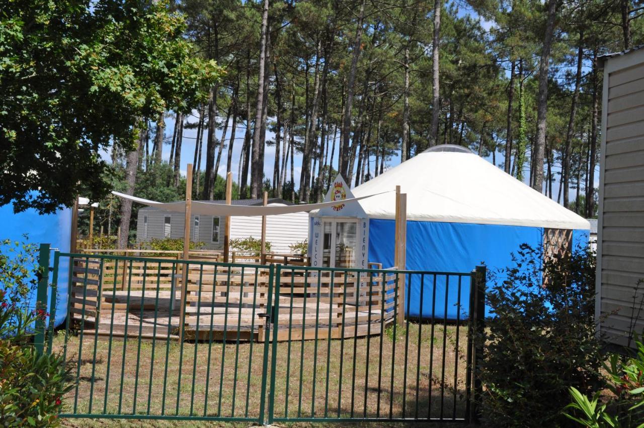 Mobilhome Cote Landaise Les Dunes De Contis 4 Saint-Julien-en-Born Kültér fotó
