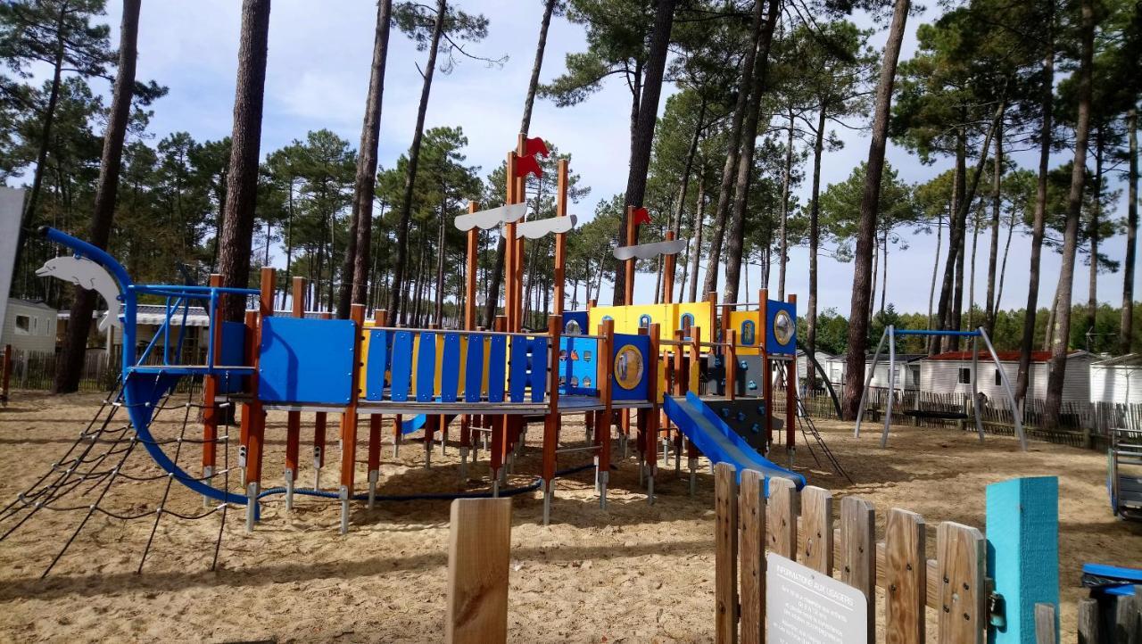Mobilhome Cote Landaise Les Dunes De Contis 4 Saint-Julien-en-Born Kültér fotó